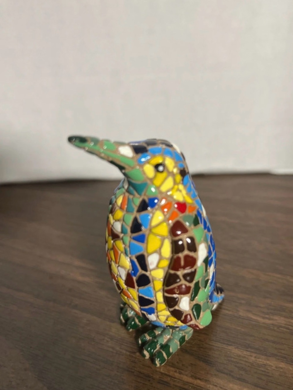 Barcino  Mosaic Classic Collection
Multicolor Penguin Figurine